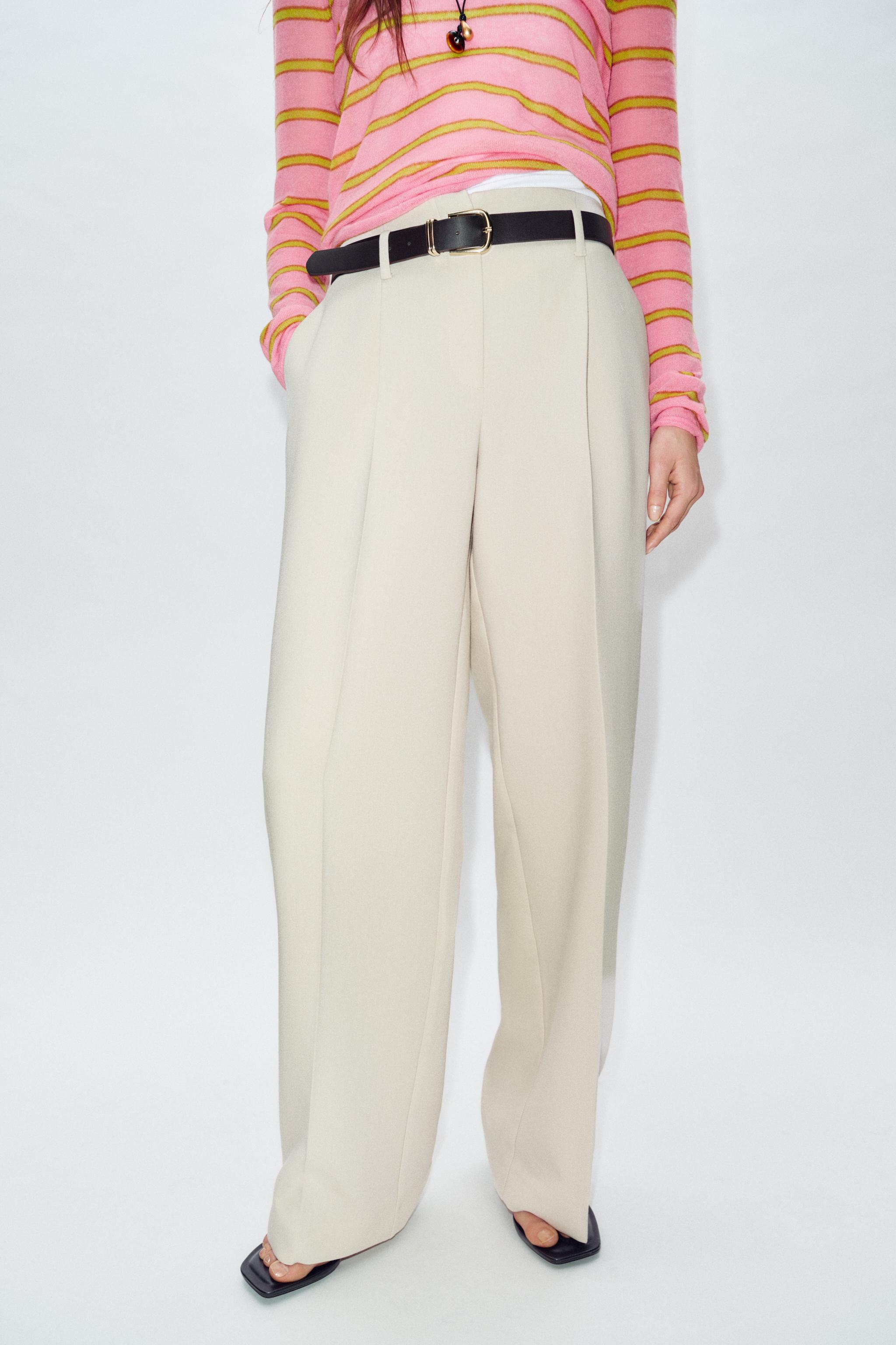 PANTALON DROIT À PINCES AVEC CEINTURE